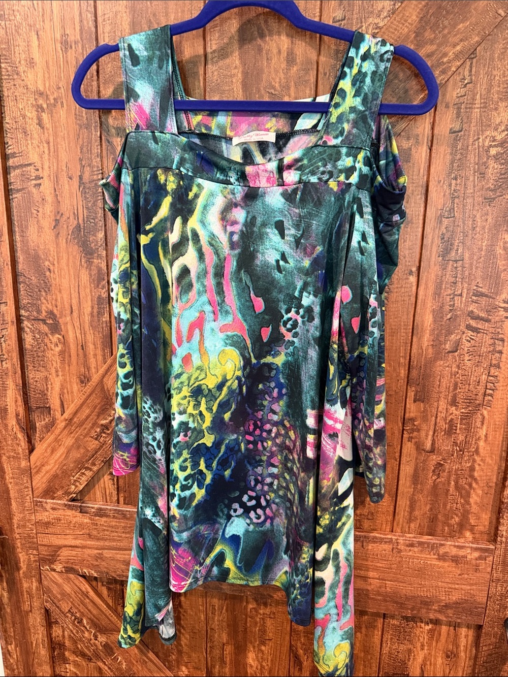 Multicolor Abstract Print Women's top peekaboo shoulder